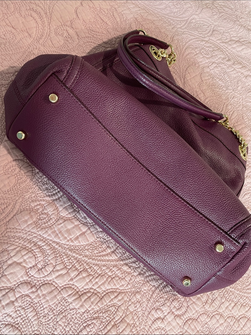 Coach Turnlock Edie Purse Pebbled Leather Shoulder Bag in Plum w/ Gold Hardware - Picture 7 of 16